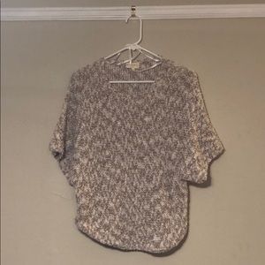 knitted short sleeve sweater